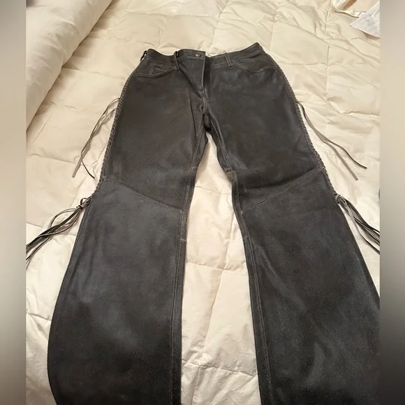 Harley Davidson Leather riding pants - Picture 4 of 11